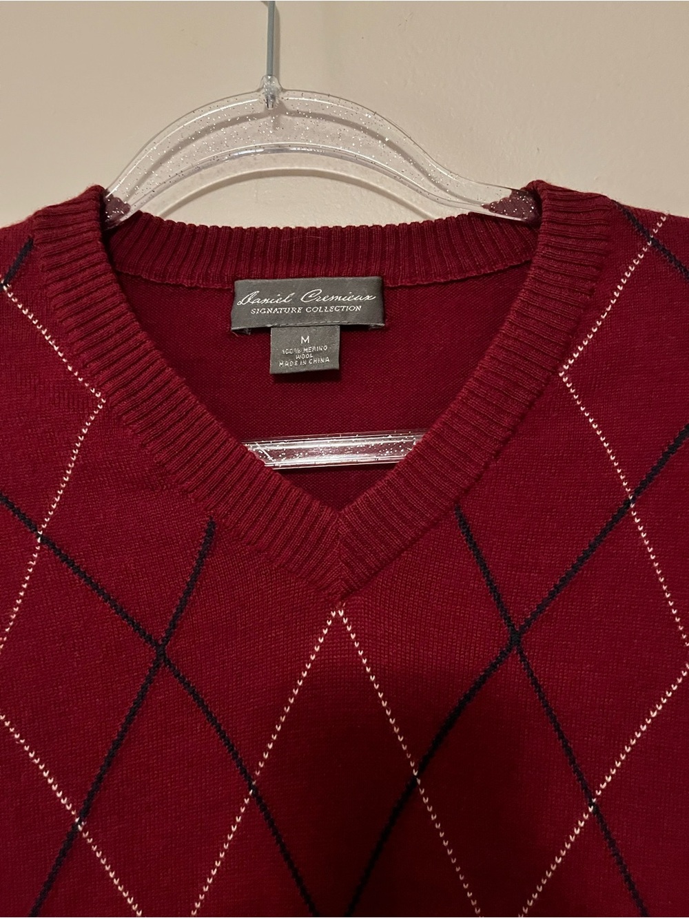 Daniel Cremieux Merino Burgundy Argyle V-Neck Sweater - Picture 3 of 6
